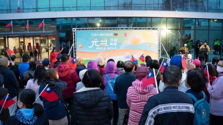 LINE_ALBUM_臉書 去啦_250106_7