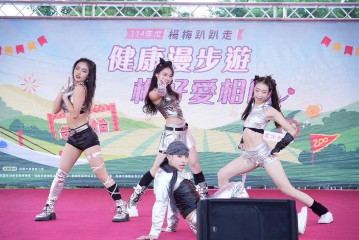 LINE_ALBUM_1141116健走_251118_15