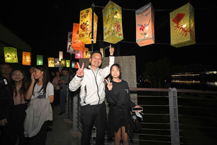 蘇副市長與民眾合影