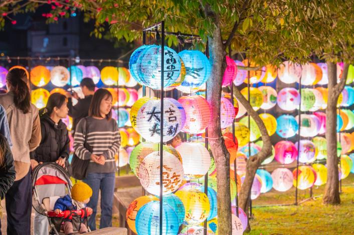 115年龍潭元宵藝術燈會開幕點燈