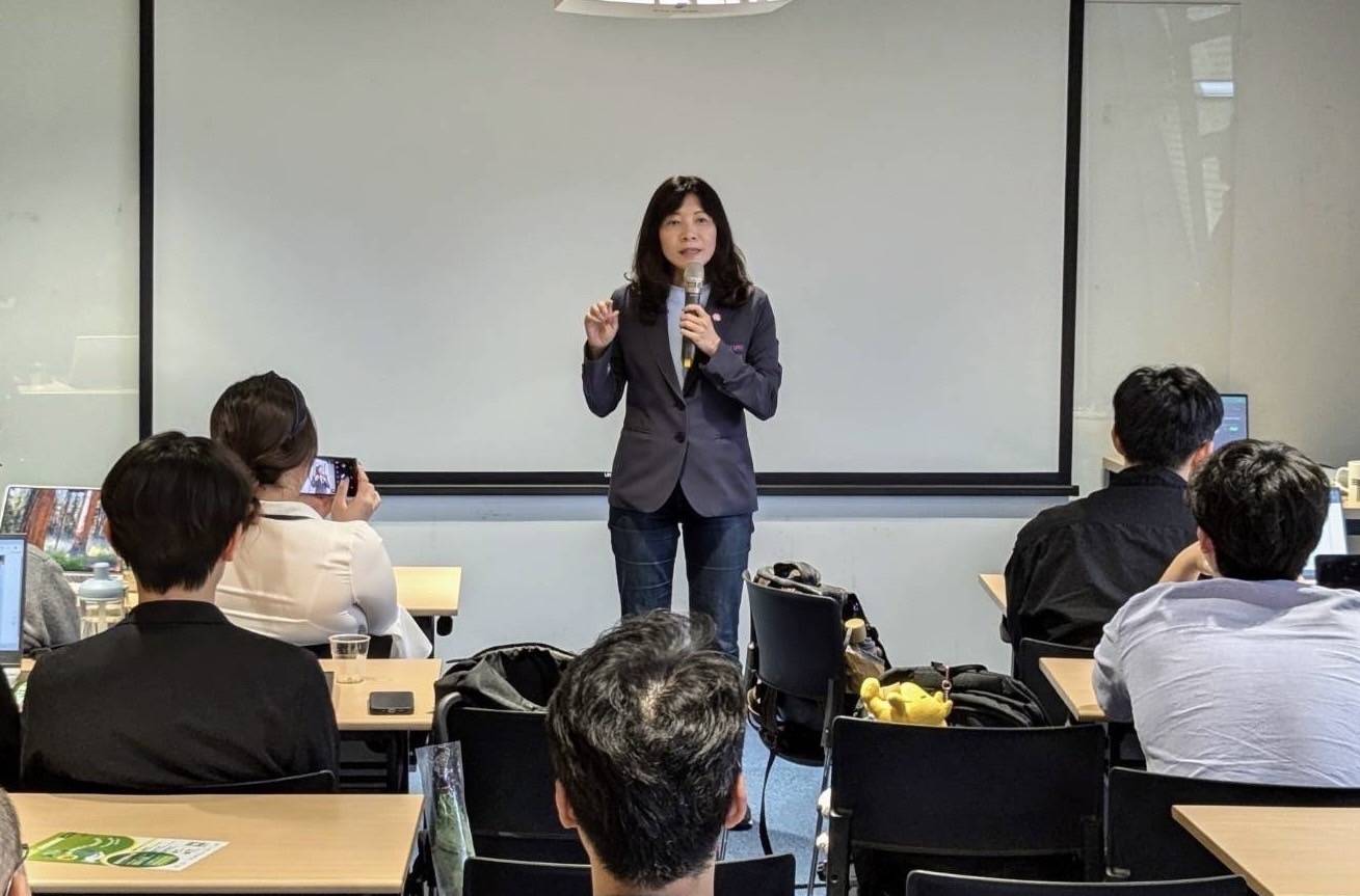 06桃園青年局侯佳齡局長鼓勵新創團隊勇敢追逐夢想