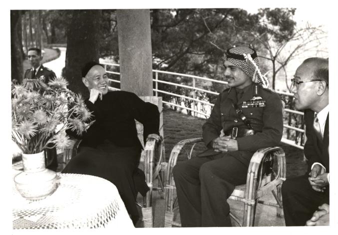 1959年接待約旦國王胡笙