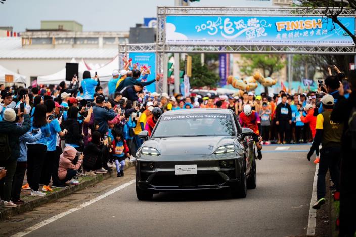 2025追飛機路跑活動照片共6張第2張