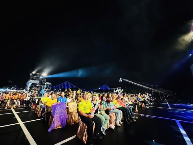 熱情滿滿的民眾