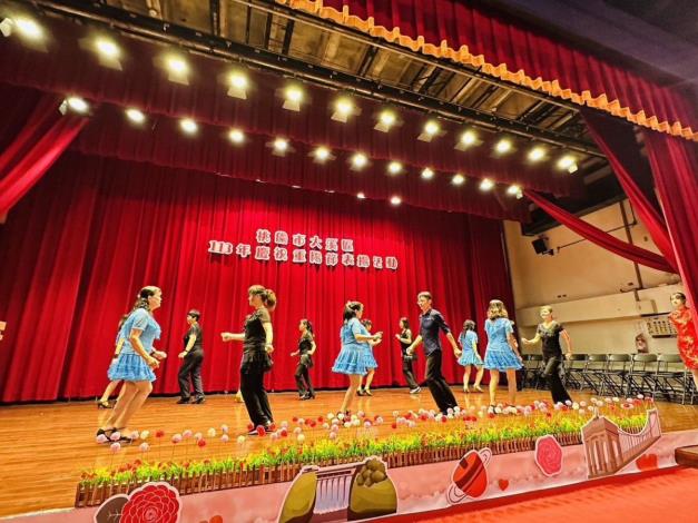 崎頂社區發展協會精彩演出