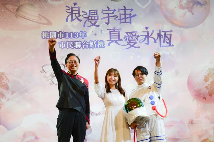 市長祝福新人03